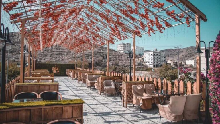 From Jeddah: Visit Taif The City of Roses - What Makes This Tour Worthwhile