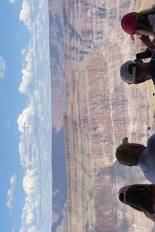 From Las Vegas: Zion, Bryce, & Antelope Canyon 3-Day Tour - Day Two: Horseshoe Bend, Antelope Canyon, and Lake Powell