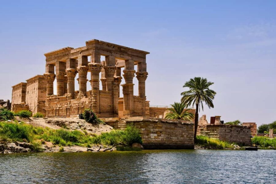 From Luxor: 2-Day Abu Simbel, Philae and Aswan Private Tour - Day 2: The Magnificence of Abu Simbel
