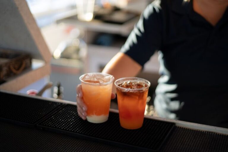 From Ma'alaea: Sunset Dinner Cruise Aboard the Quicksilver - The Itinerary and Experience
