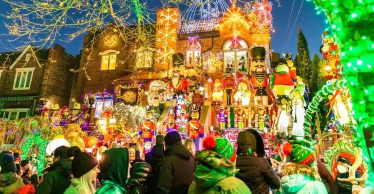 From Manhattan: 4-Hour Dyker Heights Holiday Lights Bus Tour - What Makes This Tour Stand Out