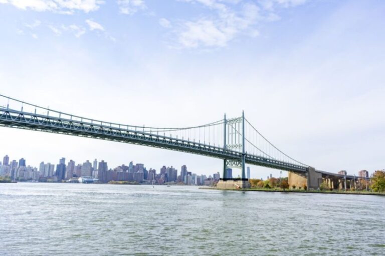 From Manhattan: Bronx, Queens and Brooklyn Half-Day Tour - What to Expect During the Tour