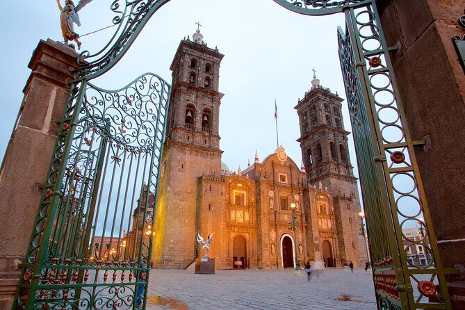 From Mexico City: Cholula and Puebla Day Tour - The Indigenous Baroque of Santa Maria Tonantzintla