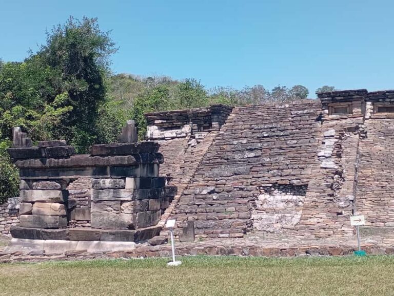 From Mexico City: El Tajín Day Trip with Guide - The Cultural Context of El Tajín and the Totonacs