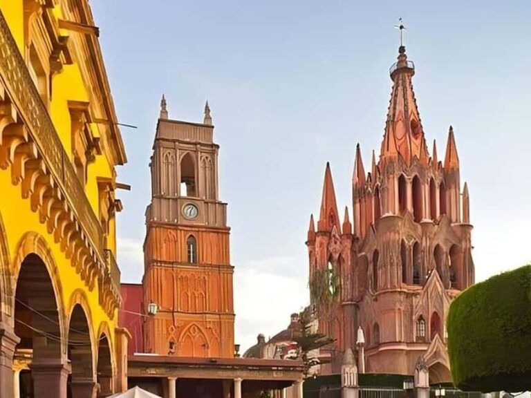 From Mexico City: Full-Day Tour to San Miguel de Allende - Exploring San Miguel de Allende