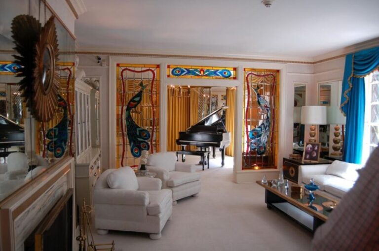 From Nashville: Memphis Tour with Graceland VIP Access - Practical Considerations and Value