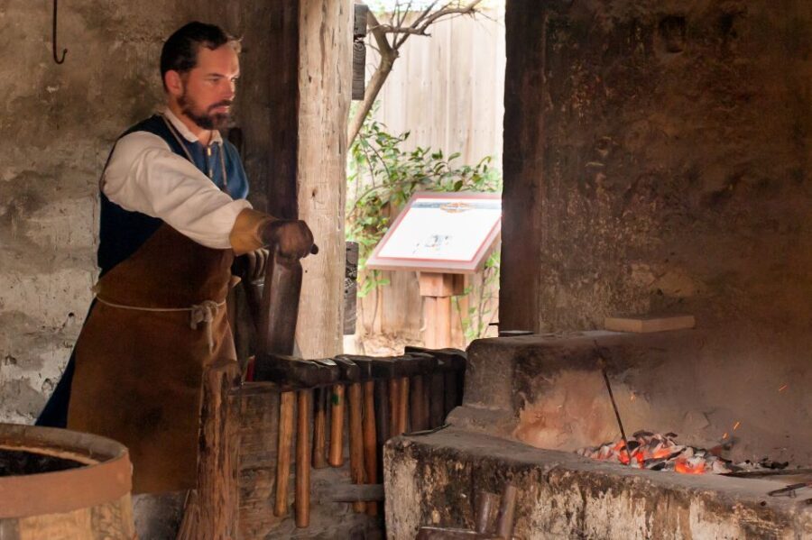 From Orlando: St. Augustine Tour and Colonial Quarter Museum - Walking the Streets of Old St. Augustine