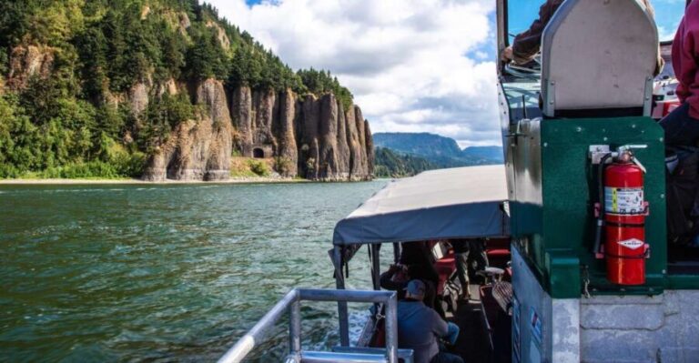 From Portland: Bigfoot Adventure 3.5-hour Jetboat Cruise - What to Expect: A Typical Day on the River
