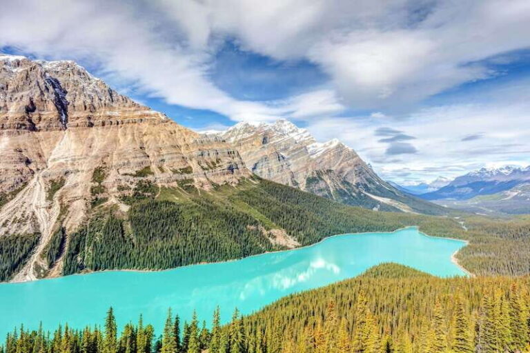From Seattle: Canadian Rockies 7Day National Parks Tour - The Jewel of Banff: Lake Louise and Moraine Lake