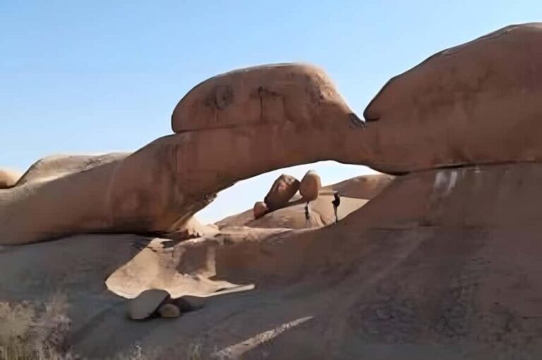From Swakopmund: Full Day Spitzkoppe Guided Tour - The Practical Side: What’s Included and What Not