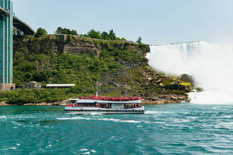 From Toronto: Niagara Falls + Winery, Cruise, & Lunch Option - The Drawbacks of the Schedule