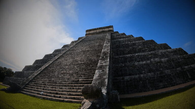FROM VALLADOLID CHICHÉN ITZÁ + 2 CENOTES (PRIVATE TRANSPORTATION) - What Makes This Tour Stand Out?