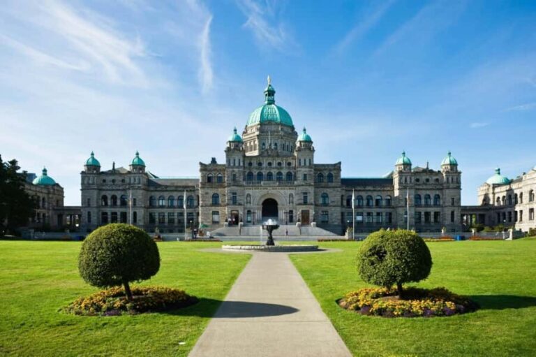 From Vancouver: Full-Day Victoria Tour with Ferry Ticket - The Experience Through Travelers’ Eyes
