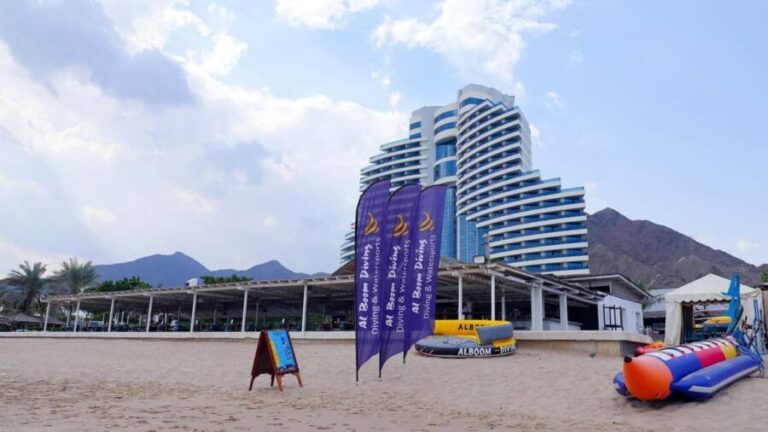 Fujairah: Snorkeling Trip with Equipment - The Experience of the Guides and the Overall Atmosphere