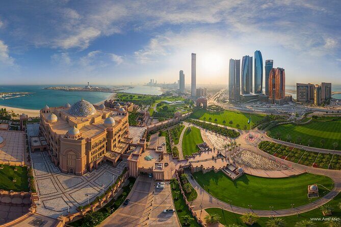 Full Day Abu Dhabi City Tour With Baps Hindu Mandir from Dubai - Detailed Review of the Tour Experience