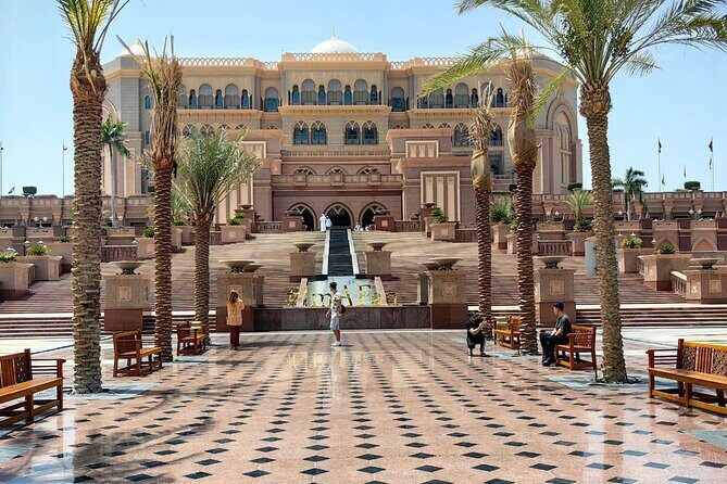 Full Day Abu Dhabi City Tour with Ferrari World - What Travelers Say