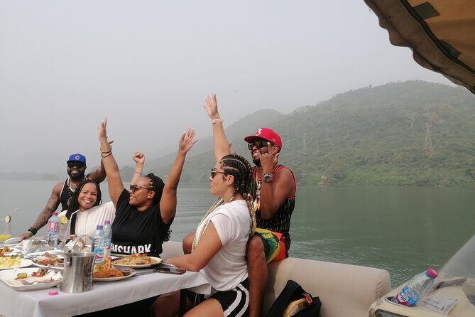 Full-Day Accra Safari and Boat Cruise Private Tour - What’s Included and What’s Not