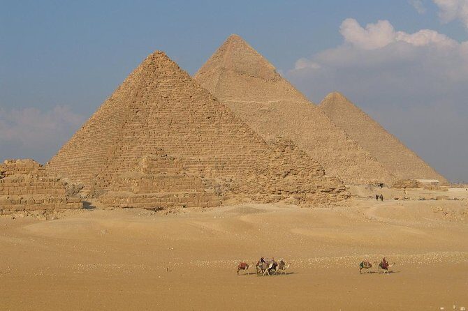 Full-Day Private Guided Tour of Giza, Saqqara and Memphis from Cairo - Why This Tour Is Worth Considering