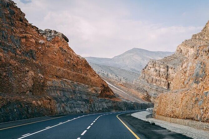 Full-Day Private Tour of the Six Emirates with Hotel Pick Up - Transportation and Comfort