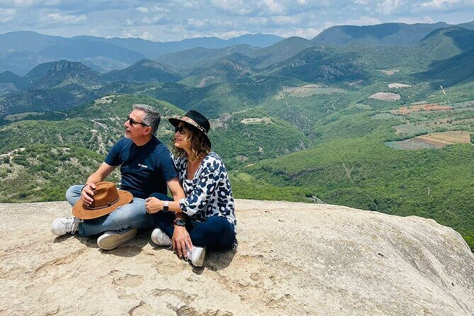 Full-day private tour to Monte Alban and Hierve el Agua - Hierve el Agua: Nature’s Sculpted Masterpiece