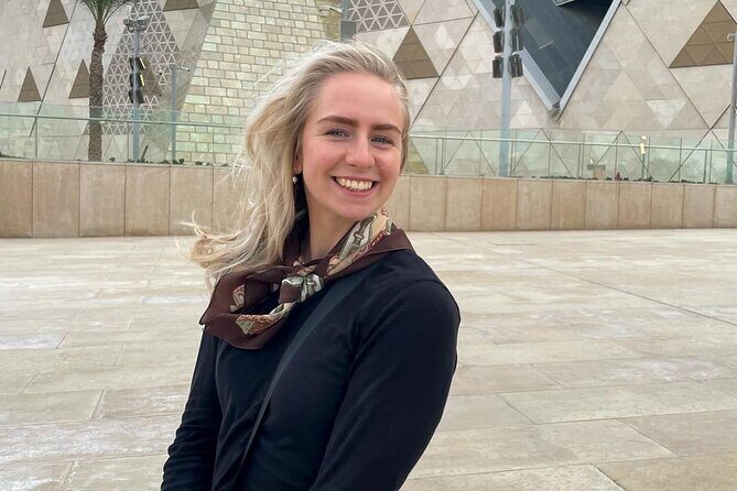 Full Day to Grand Egyptian Museum and Pyramids of Giza - Exploring the Giza Pyramids and Sphinx
