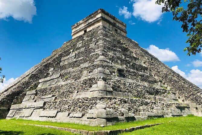 Full Day Tour Chichén Itzá Cenote Saamal Valladolid with buffet - FAQ