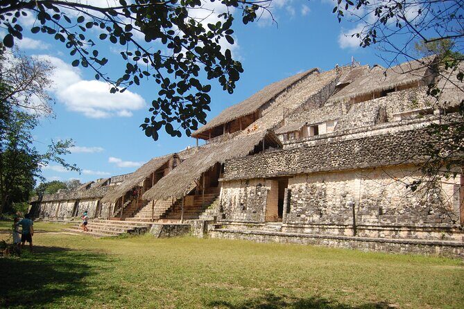 Full Day Tour to Ek Balam Maya Ruins and Colonial Valladolid Town - The Lunch and Relaxation Segment