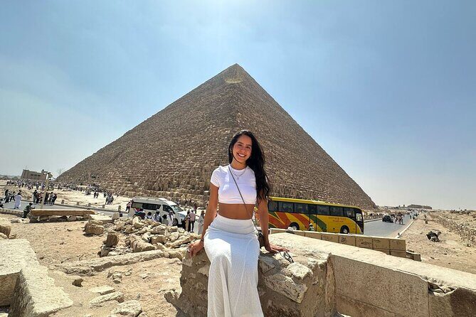 Full day Tour to Giza Pyramids and the Egyptian Museum - The Authentic Experience