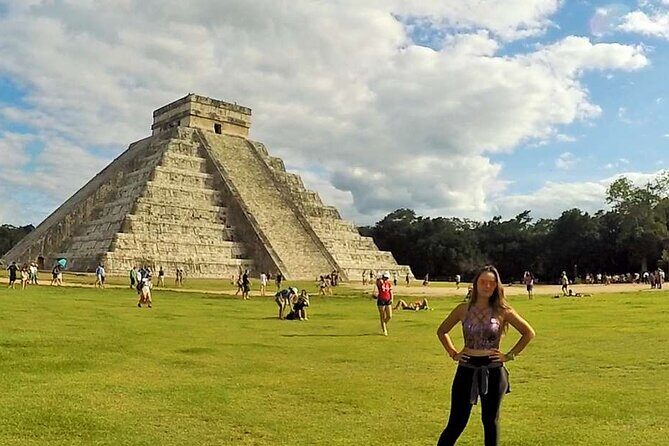 Full Day Tour to Visit Chichen Itza Saamal Cenote and Valladolid - Transportation and Comfort