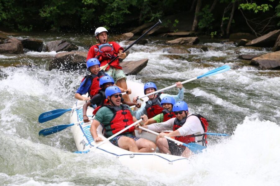 Full River Ocoee Whitewater Rafting Trip with Shore Lunch