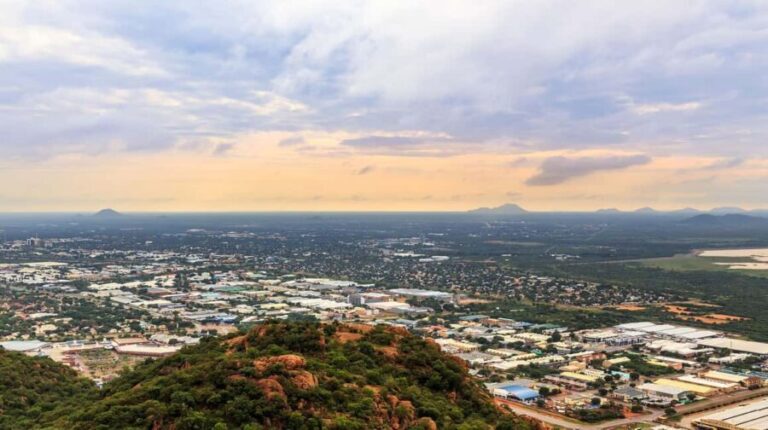 Gaborone: Kgale Hill Hike and Gourmet Picnic Experience - The Setting: Kgale Hill, Gaborone’s Sleeping Giant