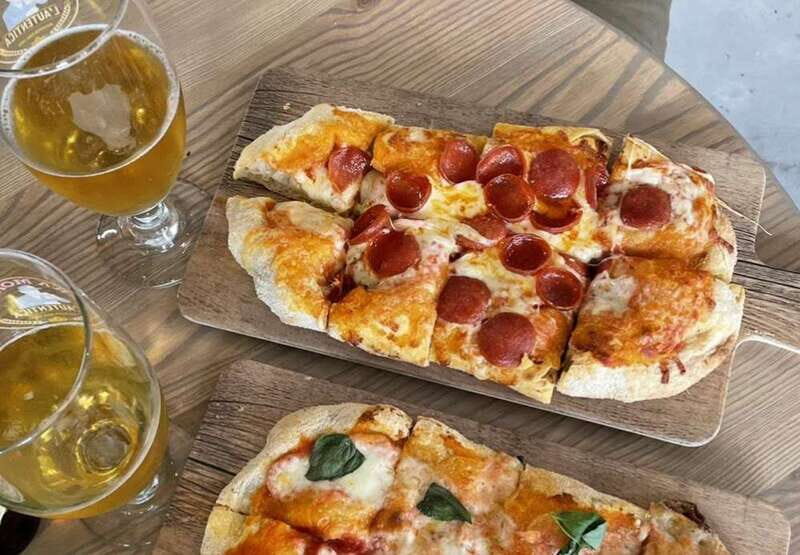 Gananoque: Helicopter Tour with Craft Brewery Stop and Lunch