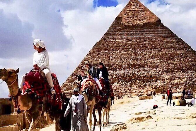 Giza Pyramids, Sakkara and Dahshur Day Tour - The Giza Pyramids: The Crown Jewel