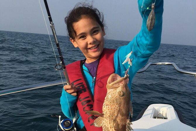 Go Fishing Dubai 5 hours Trolling & Regular Fishing - The Food and Comfort Factor