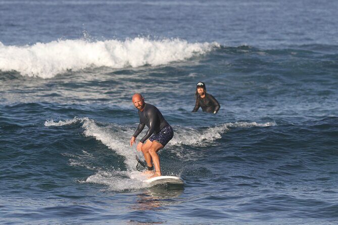 Go Surf the Kona Coast - What Makes the Guides Stand Out?