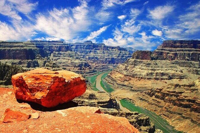 Grand Canyon West, Hoover Dam, 7 Magic Mountains Small Group Tour - The Value of This Tour