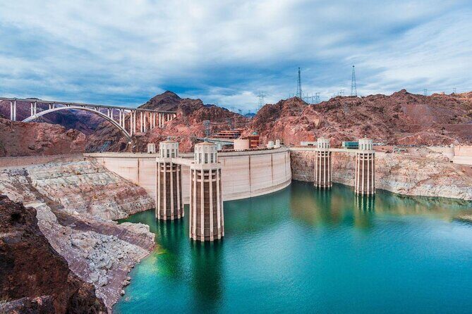 Grand Canyon West, Hoover Dam, Breakfast, Lunch. Optional Skywalk - Key Points