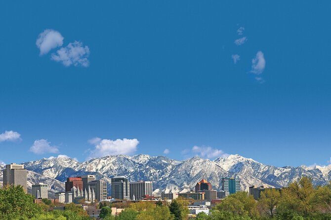 Grand Teton, Yellowstone, Devils Tower and Mount Rushmore 7-day Tour - What Makes This Tour Stand Out