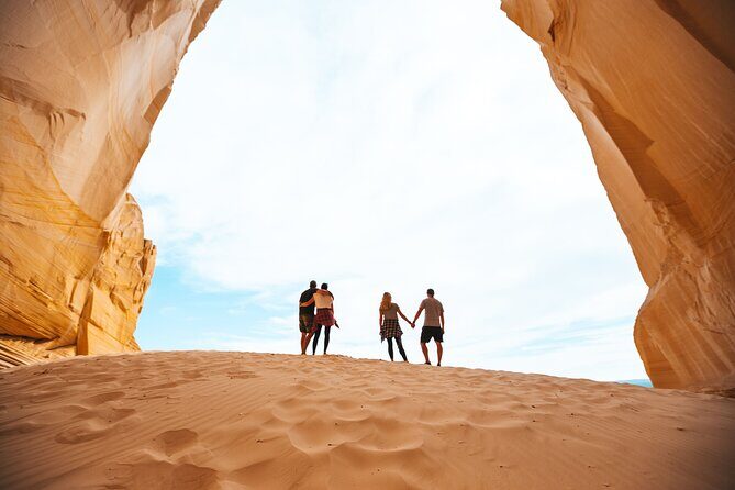 Great Chamber/Peekaboo Slot Canyon UTV Tour 4hrs - What’s Included and What to Bring
