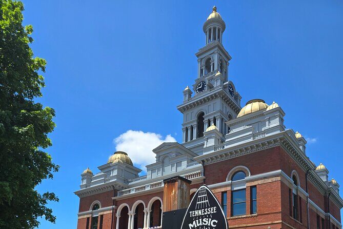 Great Smoky Mtn, Dolly home, Gatlinburg Arts & Crafts Spring Tour - Frequently Asked Questions