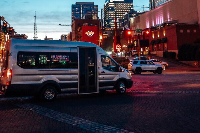 Group Transportation To Or From Nashville Airport (BNA) - In-Depth Look at the Experience