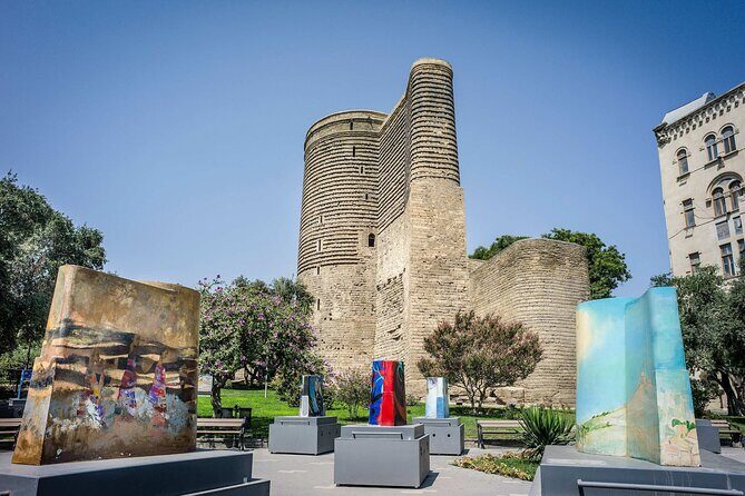 Group Walking Tour in Baku Old City - How the Experience Comes Together