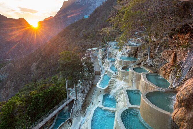 Guided Tolantongo Tour From Mexico City to Hot Springs and Caves - The Magic of Grutas de Tolantongo