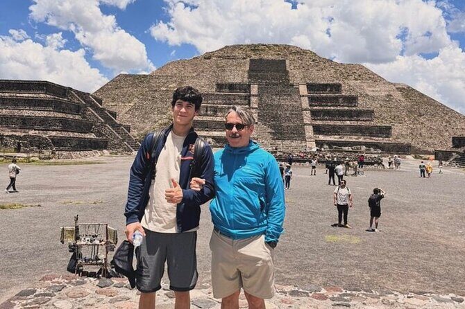 Guided Tour in Teotihuacan with Cave Breakfast and Transportation - Who Should Book This Tour?