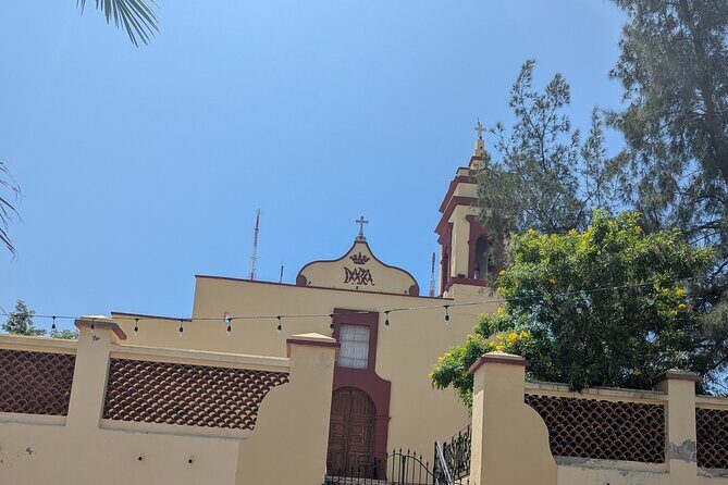 Guided tour of the cathedral and its surroundings - The Sum Up: A Solid Choice for Cultural and Architectural Enthusiasts