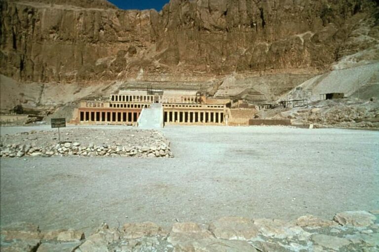 Guided tour to Temple Of Queen Hatshepsut With transfer - Exploring the Itinerary in Detail