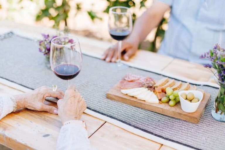 Guided Vineyard Tour with Wine Tasting at Rondo del Valle - The Wine Tasting