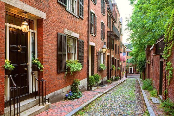 Guided Walking Tour of Copley Square to Downtown Boston Freedom Trail - A Deep Dive into the Tour Experience