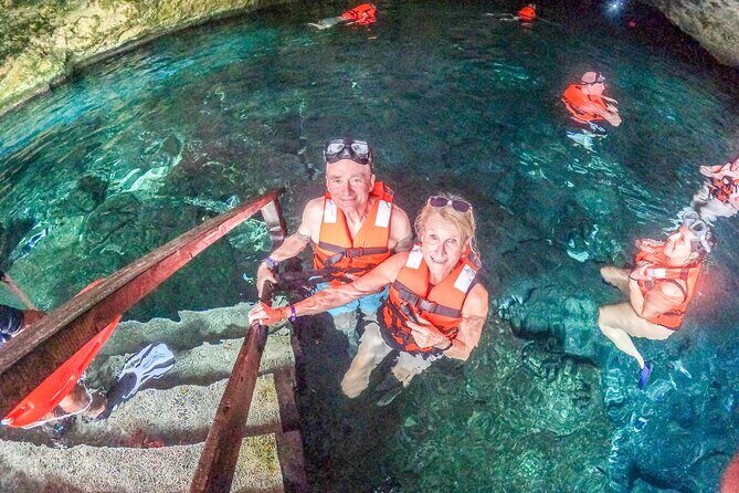Half a day Tour to Cenote and Sea Turtles Encounter in Akumal Bay - What Travelers Say