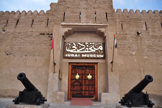 Half Day Dubai City Tour & visit to Dubai Aquarium Underwater Zoo - FAQs About the Dubai City & Aquarium Tour